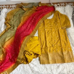 COPY - Three piece salwar kameez Punjabi suit